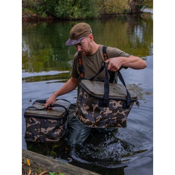 FOX aquos camo bags Fox articoli per la pesca