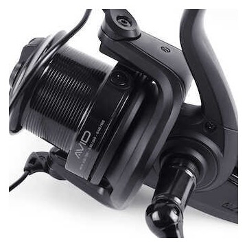 AVID CARP AV8000 Reel Avid Carp