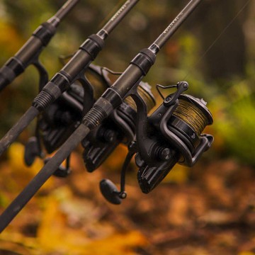 AVID CARP AV8000 Reel Avid Carp