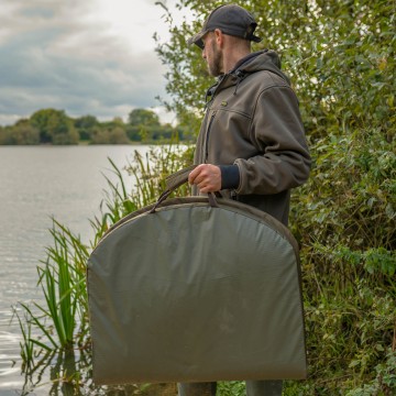 Revolve Folding Flat Mat Avid carp Avid Carp
