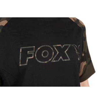 Fox Black/Camo Outline T-Shirt Fox articoli per la pesca