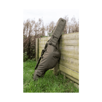 AVID CARP RVS Retractable rod bag Avid Carp